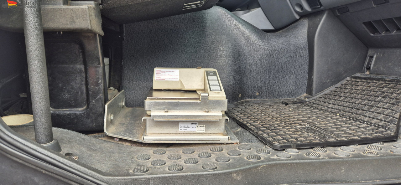 Mercedes-Benz Actros 2536 L 3 Kammern, 19500 L, mp3, Oben Unten Befüllung - Tanker kamyon: fotoğraf 3 Mercedes-Benz Actros 2536 L 3 Kammern, 19500 L, mp3, Oben Unten Befüllung - Tanker kamyon: fotoğraf 3