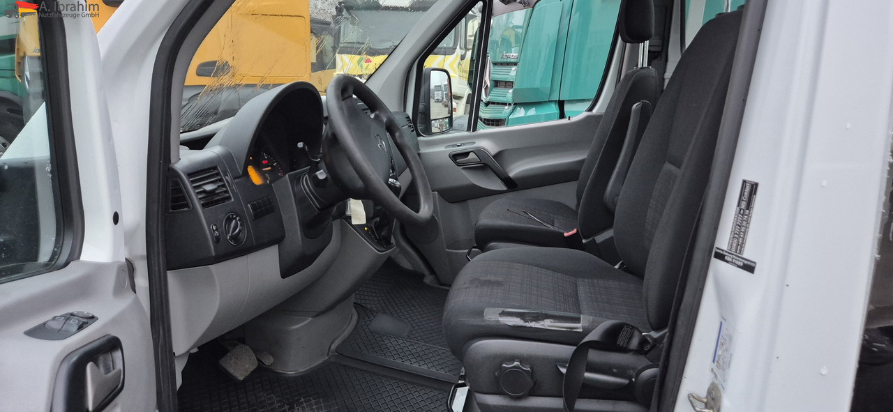 Mercedes-Benz Sprinter DB 319 CDI Automatik, Tempomat, ATM bei 290 tkm - Çekici kamyonu: fotoğraf 2 Mercedes-Benz Sprinter DB 319 CDI Automatik, Tempomat, ATM bei 290 tkm - Çekici kamyonu: fotoğraf 2