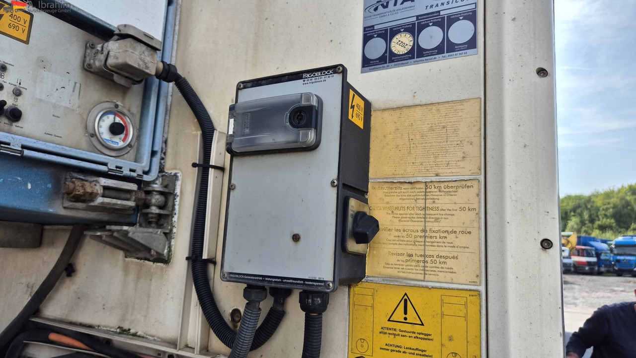 Schmitz SKO24 Frigoblock, LBW, Zustand sehr sauber Lenkachse, Liftachse - Frigorifik dorse: fotoğraf 2 Schmitz SKO24 Frigoblock, LBW, Zustand sehr sauber Lenkachse, Liftachse - Frigorifik dorse: fotoğraf 2