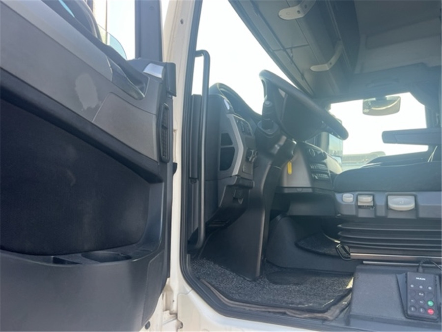 MAN TGX 18.480/RETARDER/ - Çekici: fotoğraf 5 MAN TGX 18.480/RETARDER/ - Çekici: fotoğraf 5
