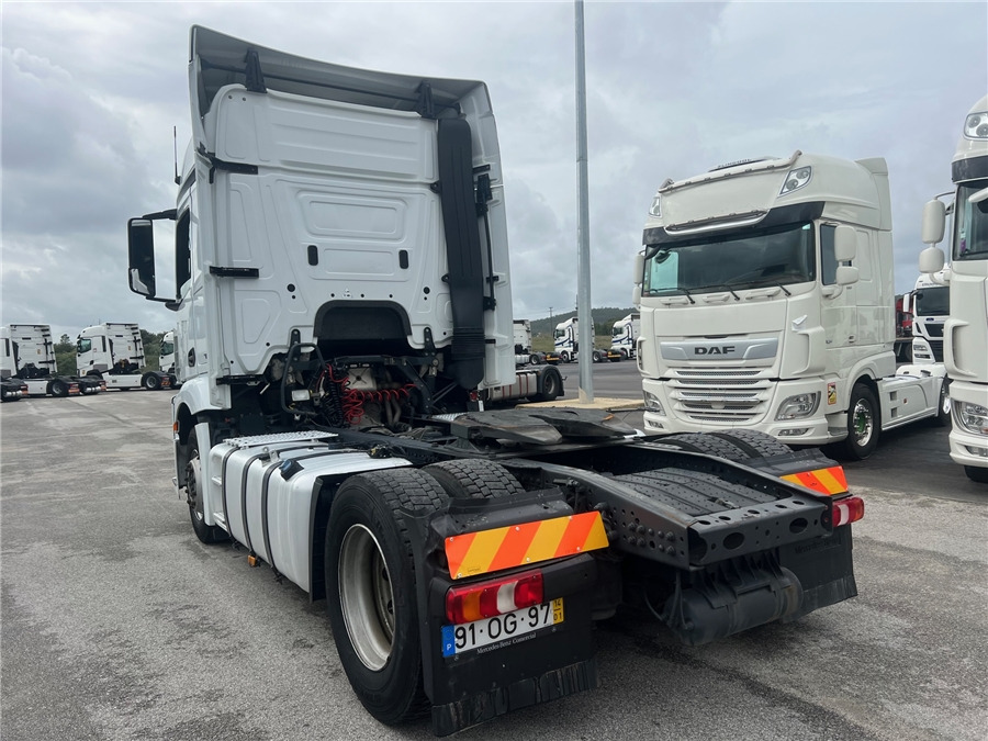 MERCEDES-BENZ ACTROS 1845 LS - Çekici: fotoğraf 4 MERCEDES-BENZ ACTROS 1845 LS - Çekici: fotoğraf 4