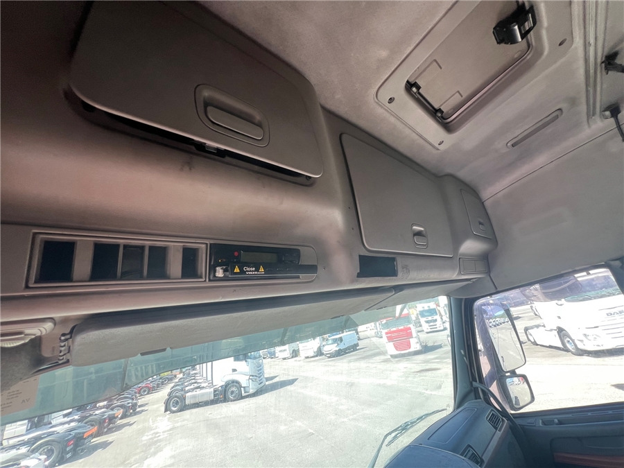 Çekici Volvo FH12-37: fotoğraf 16