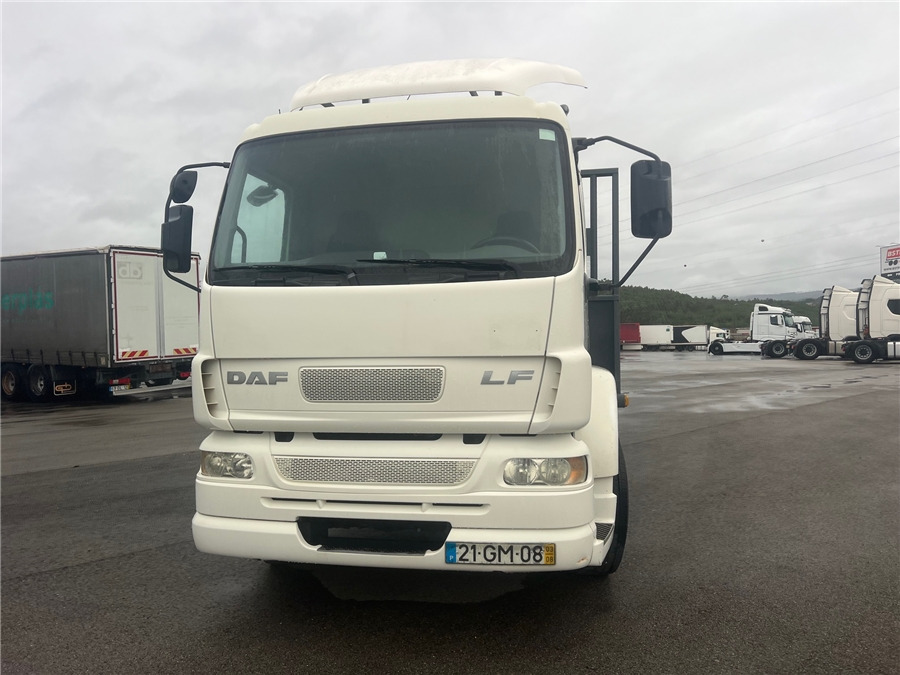 DAF LF 55.220 - Sal/ Açık kasa kamyon: fotoğraf 2 DAF LF 55.220 - Sal/ Açık kasa kamyon: fotoğraf 2