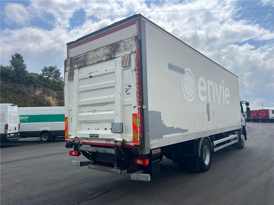 Renault D 19 - Kapalı kasa kamyon: fotoğraf 4 Renault D 19 - Kapalı kasa kamyon: fotoğraf 4