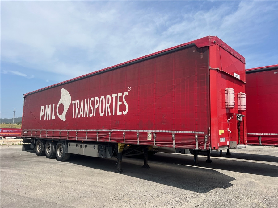 SCHMITZ CARGOBULL SCB-S3T TETO ELEVAR - Tenteli dorse: fotoğraf 1 SCHMITZ CARGOBULL SCB-S3T TETO ELEVAR - Tenteli dorse: fotoğraf 1