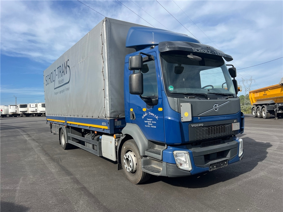 Volvo FL - Tenteli kamyon: fotoğraf 3 Volvo FL - Tenteli kamyon: fotoğraf 3