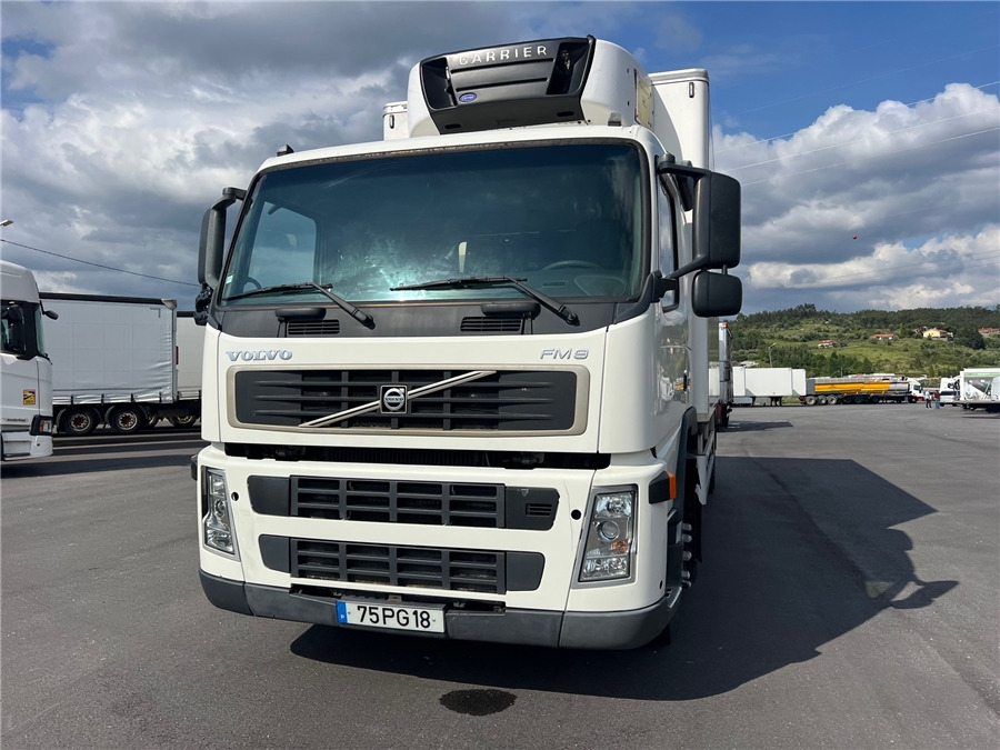 Volvo FM 9 - Refrijeratör kamyon: fotoğraf 2 Volvo FM 9 - Refrijeratör kamyon: fotoğraf 2