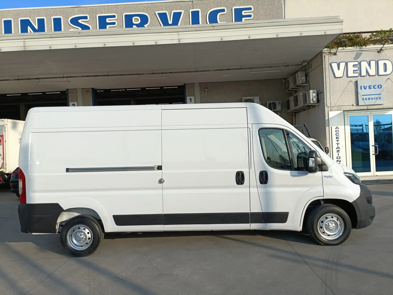 FIAT DUCATO 35 L3H2 - Panelvan: fotoğraf 3 FIAT DUCATO 35 L3H2 - Panelvan: fotoğraf 3