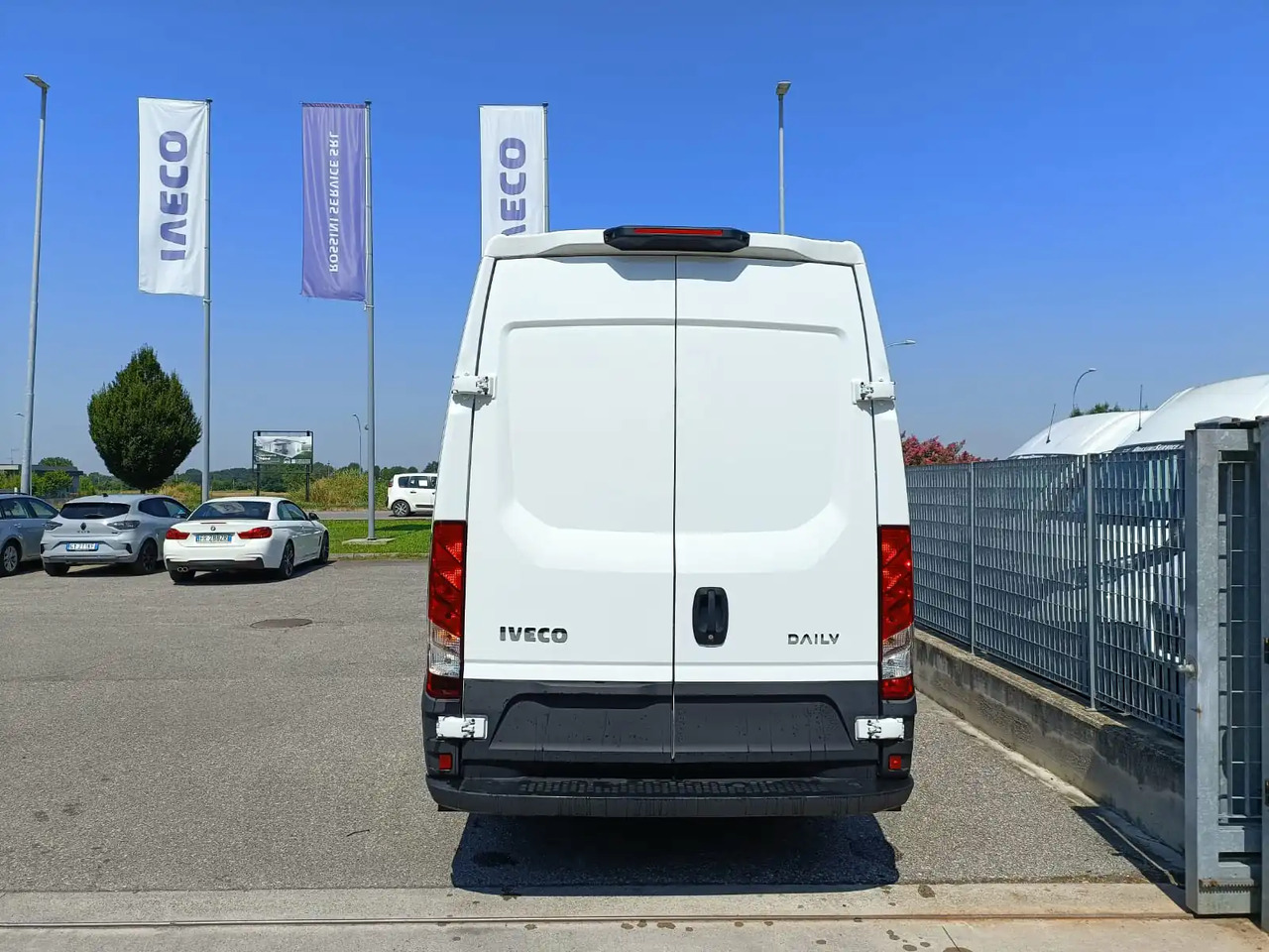 IVECO DAILY 35S14 L2H2 CNG METANO KM 0 - Panelvan: fotoğraf 3 IVECO DAILY 35S14 L2H2 CNG METANO KM 0 - Panelvan: fotoğraf 3