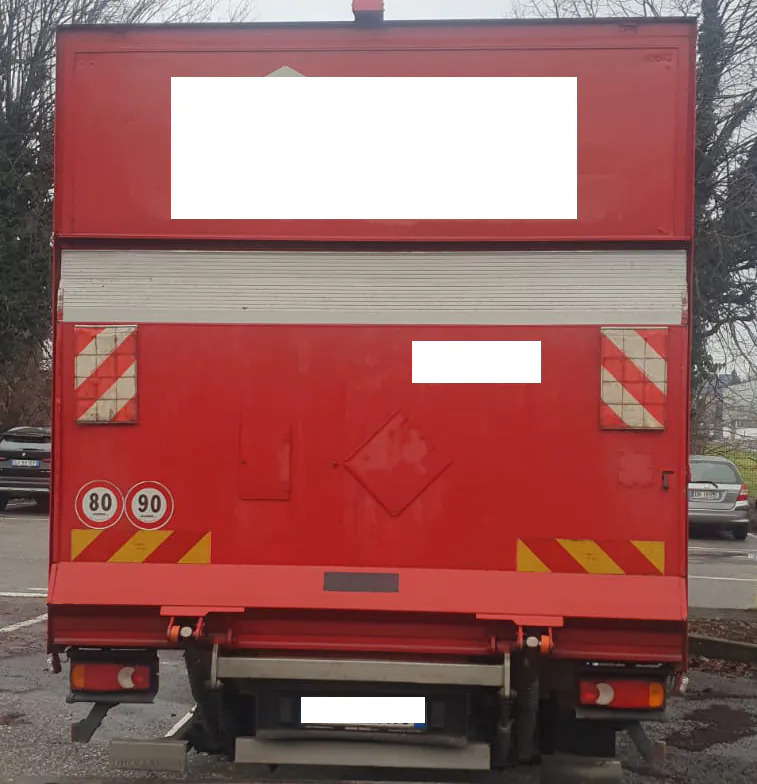 IVECO EUROCARGO 100E18 - Kapalı kasa kamyon: fotoğraf 3 IVECO EUROCARGO 100E18 - Kapalı kasa kamyon: fotoğraf 3