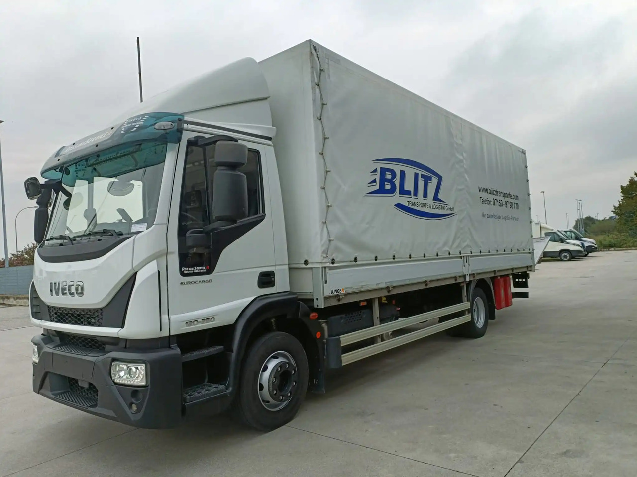 IVECO EUROCARGO 120E25P - Tenteli kamyon: fotoğraf 2 IVECO EUROCARGO 120E25P - Tenteli kamyon: fotoğraf 2