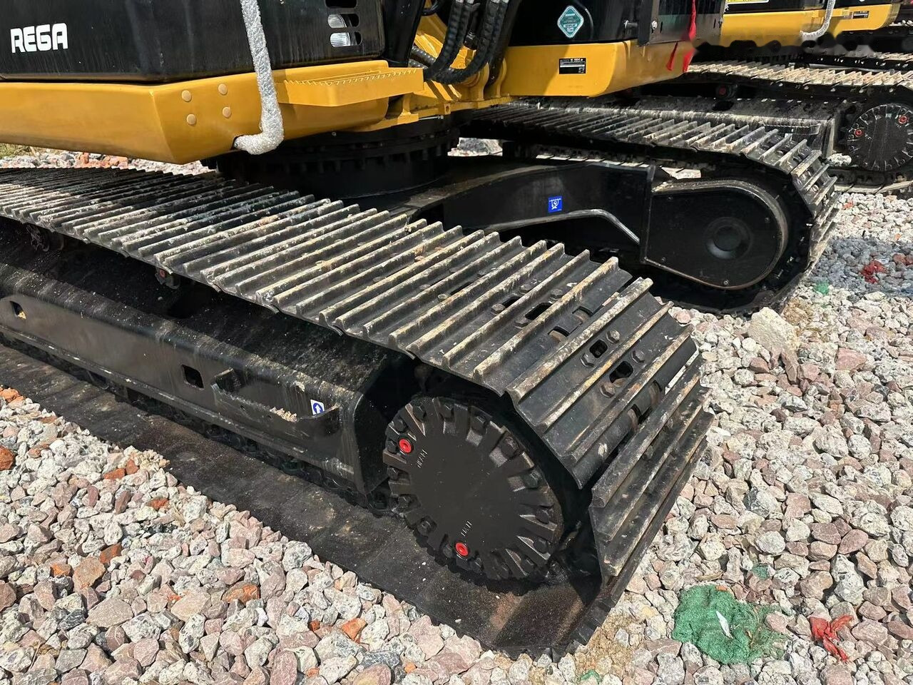 Caterpillar 320D - Paletli ekskavatör: fotoğraf 4 Caterpillar 320D - Paletli ekskavatör: fotoğraf 4