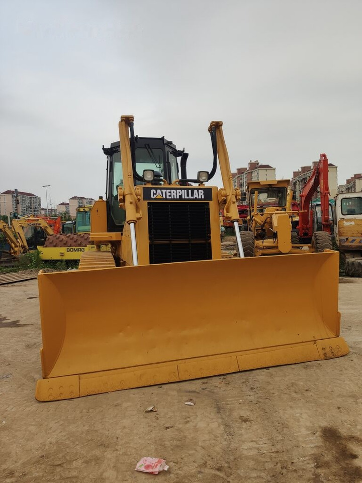 Caterpillar D6G - Buldozer: fotoğraf 3 Caterpillar D6G - Buldozer: fotoğraf 3