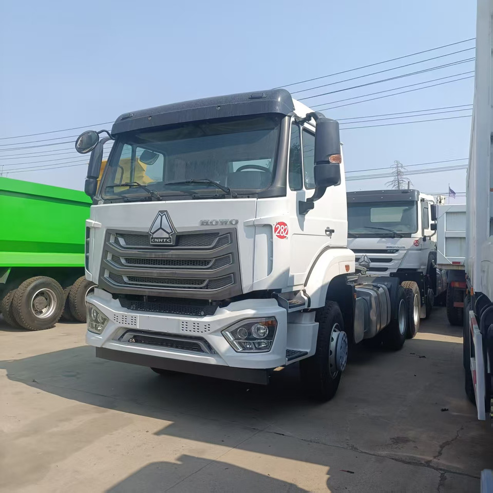 HOWO 6x4 - Çekici: fotoğraf 1 HOWO 6x4 - Çekici: fotoğraf 1