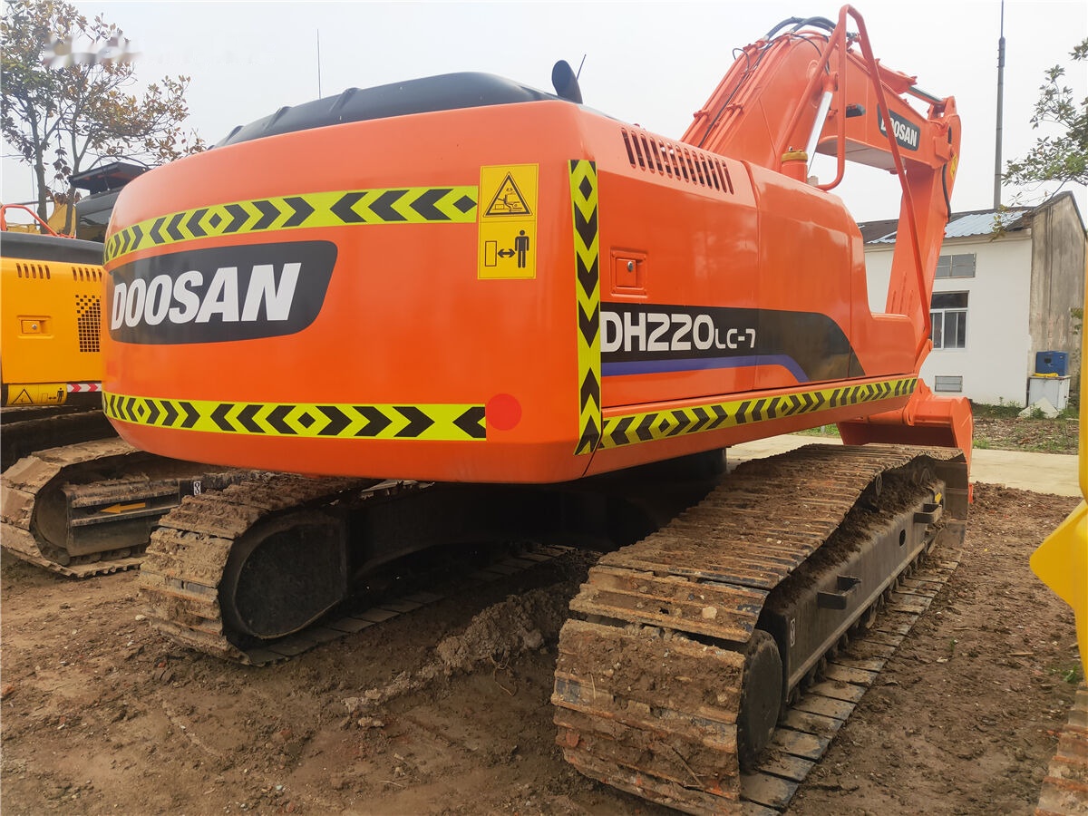 Doosan DH220LC-7 - Paletli ekskavatör: fotoğraf 1 Doosan DH220LC-7 - Paletli ekskavatör: fotoğraf 1