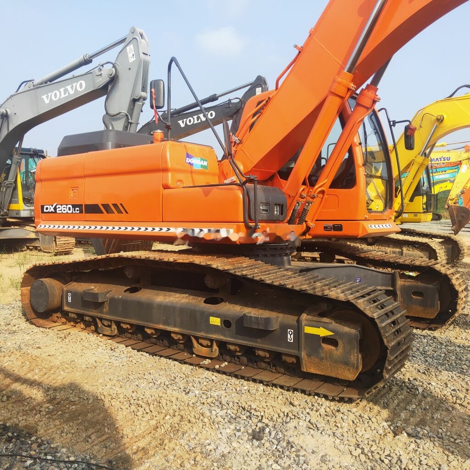 Doosan DX260LC - Paletli ekskavatör: fotoğraf 2 Doosan DX260LC - Paletli ekskavatör: fotoğraf 2