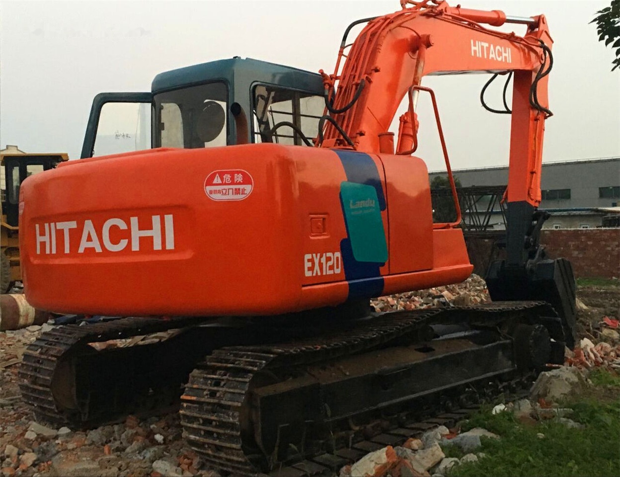 Hitachi EX120-3 - Paletli ekskavatör: fotoğraf 4 Hitachi EX120-3 - Paletli ekskavatör: fotoğraf 4
