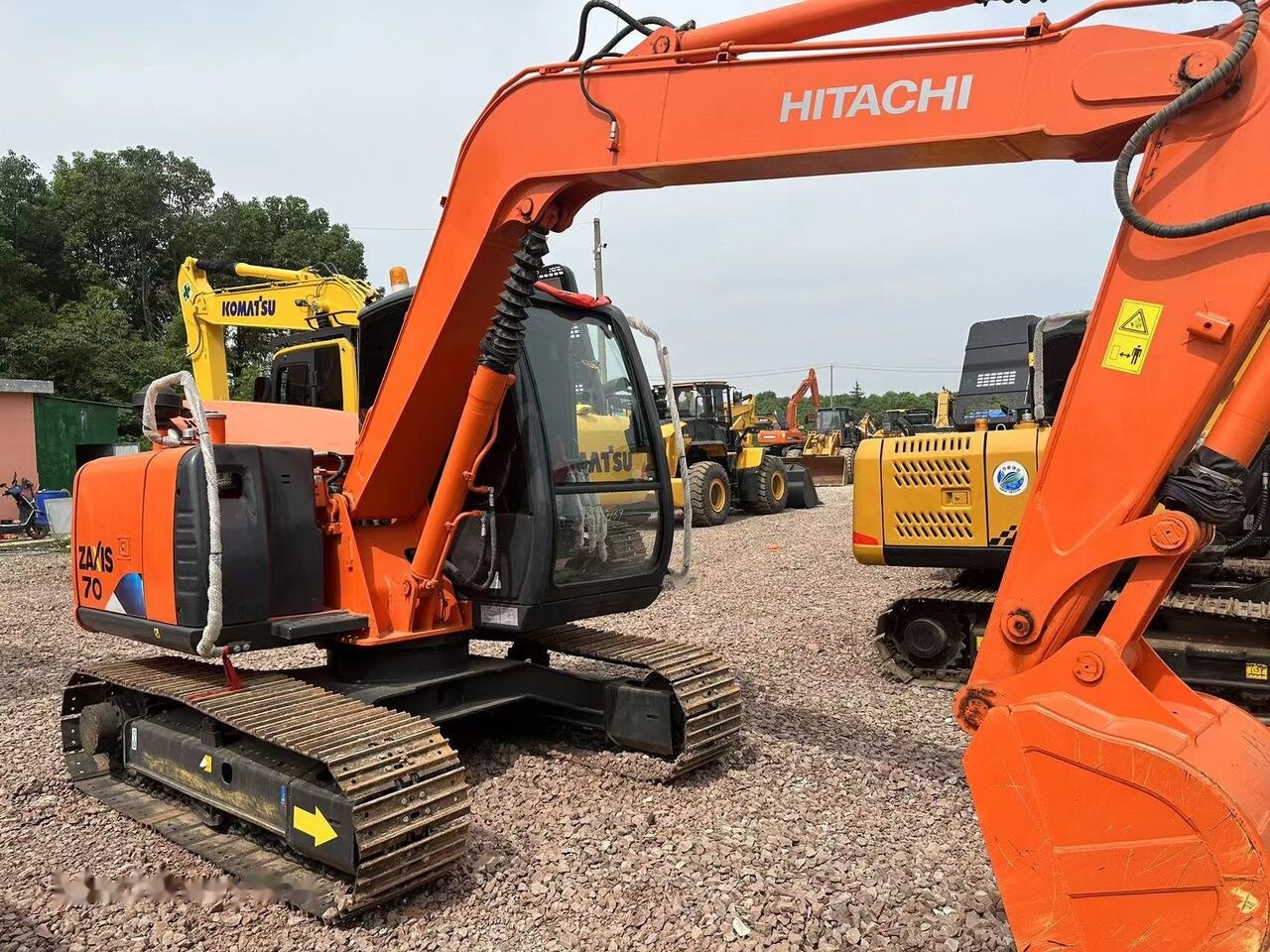 Hitachi ZX70 - Mini ekskavatör: fotoğraf 5 Hitachi ZX70 - Mini ekskavatör: fotoğraf 5