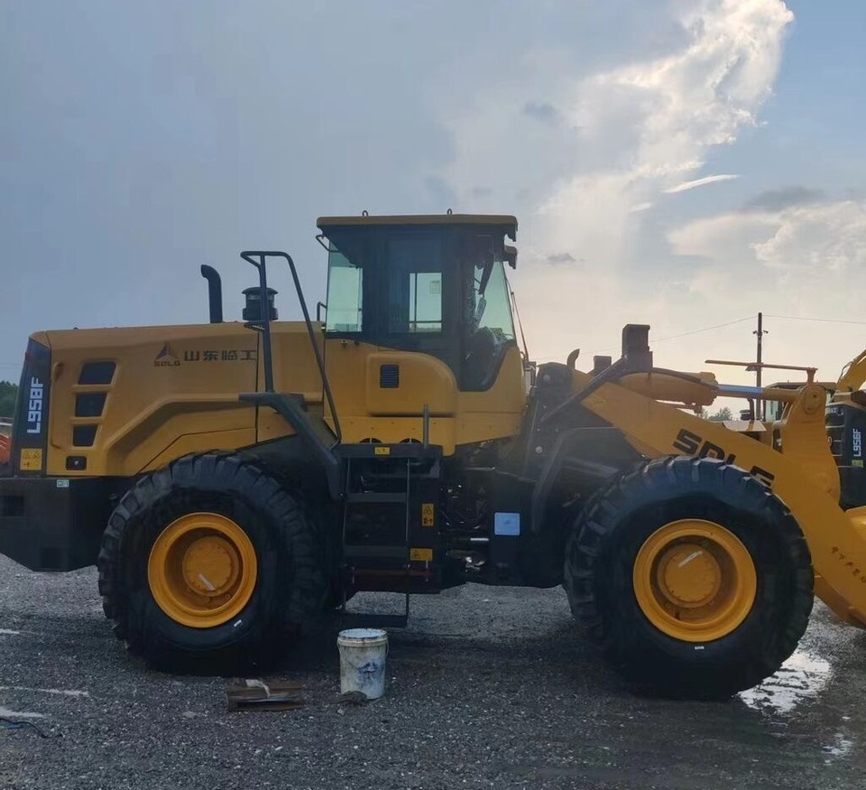 SDLG L958F - Tekerlekli yükleyici: fotoğraf 3 SDLG L958F - Tekerlekli yükleyici: fotoğraf 3