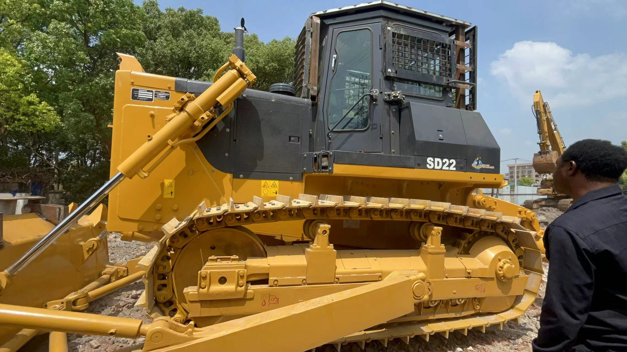 Shantui SD22 - Buldozer: fotoğraf 5 Shantui SD22 - Buldozer: fotoğraf 5