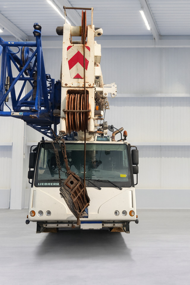 LIEBHERR LTM 1070 - Mobil vinç: fotoğraf 1 LIEBHERR LTM 1070 - Mobil vinç: fotoğraf 1