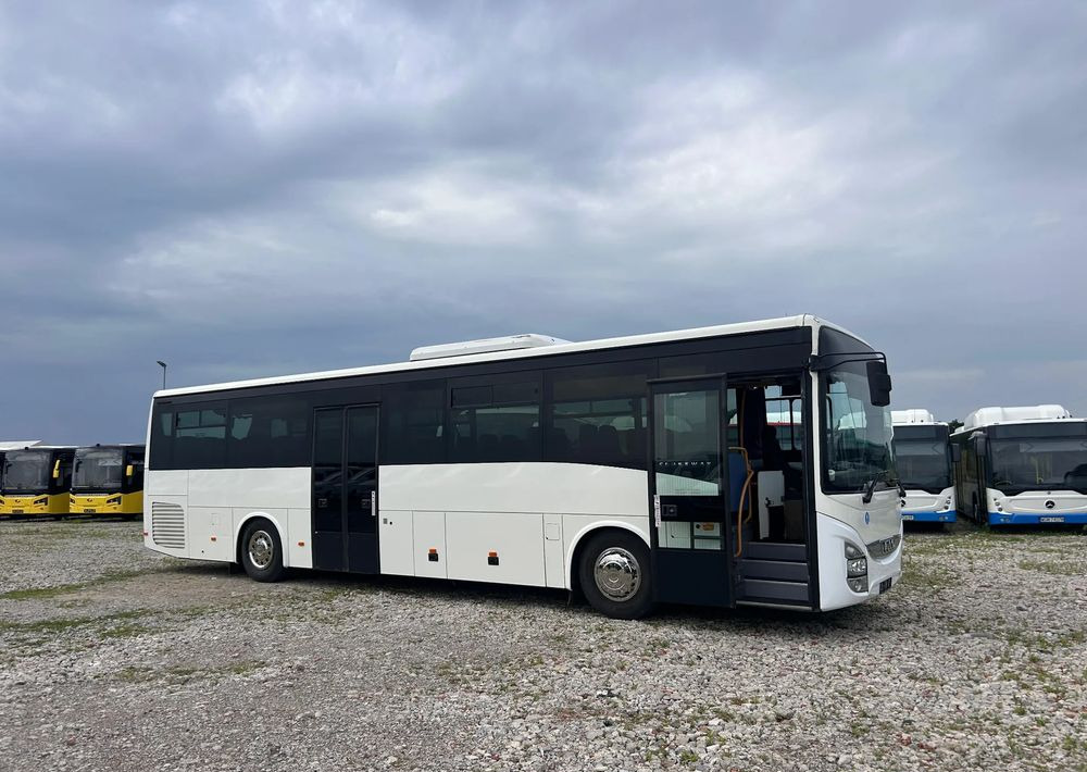 Iveco Crossway - Şehirlerarası otobüs: fotoğraf 3 Iveco Crossway - Şehirlerarası otobüs: fotoğraf 3