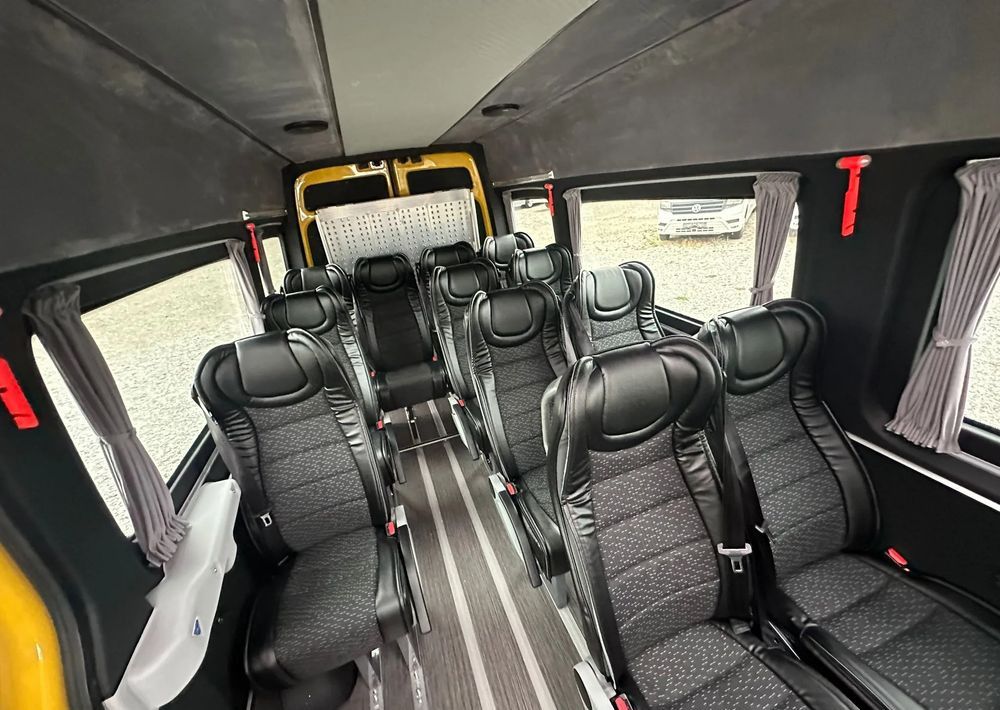 Yeni Minibüs, Elektrikli otobüs MAN eTGE: fotoğraf 13