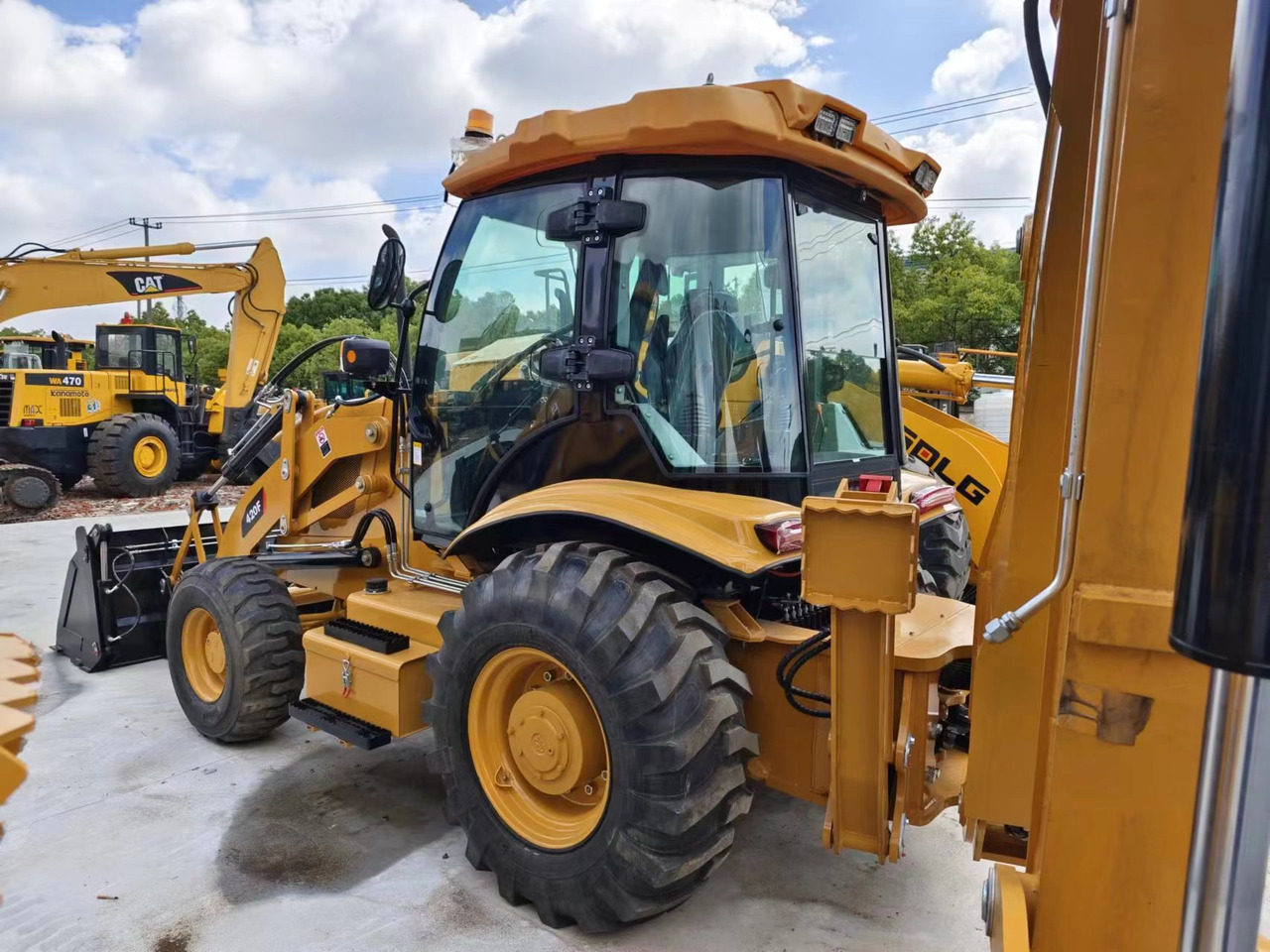 CATERPILLAR 420F - Iş makinesi: fotoğraf 1 CATERPILLAR 420F - Iş makinesi: fotoğraf 1