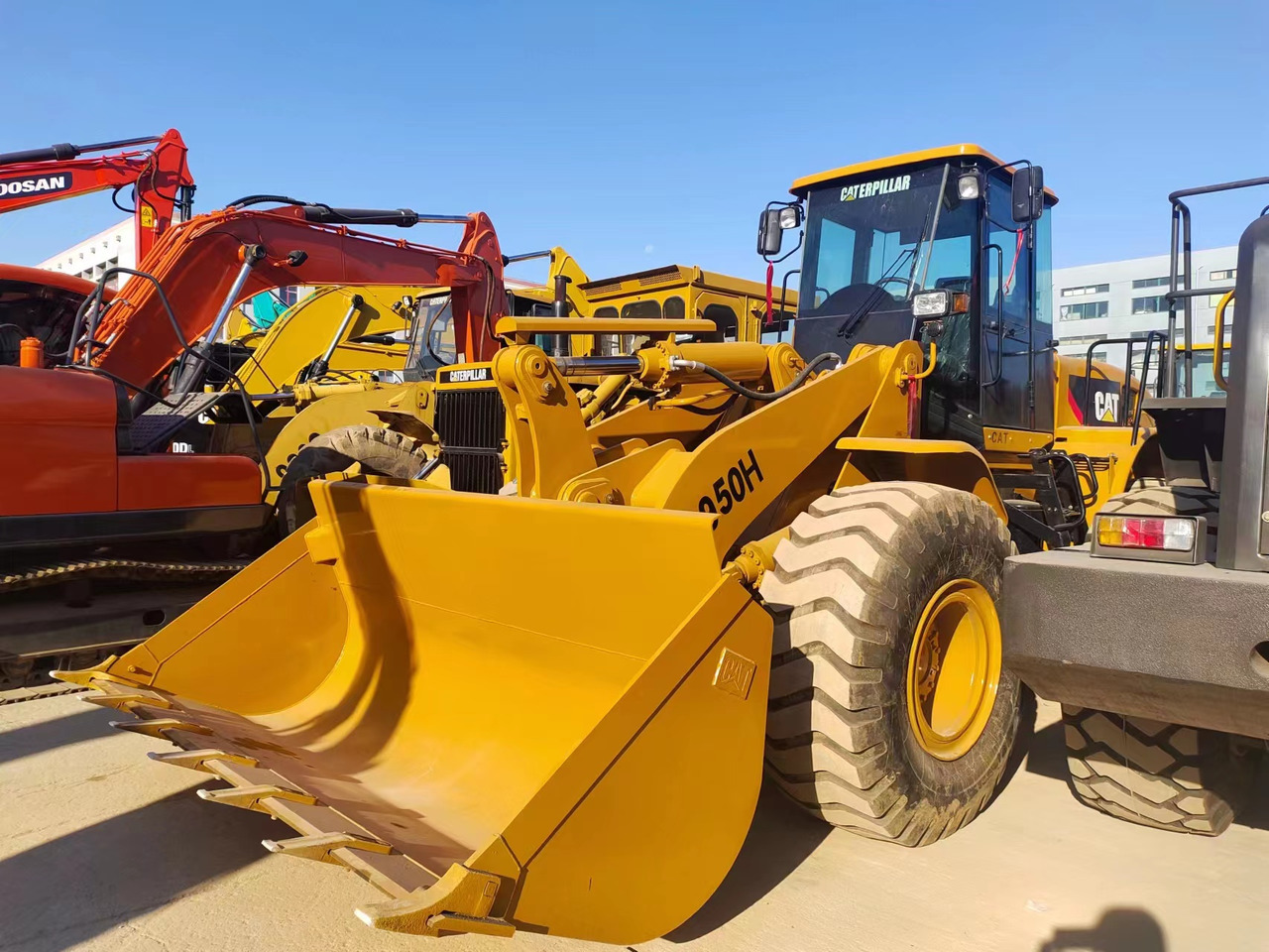CATERPILLAR 950H - Tekerlekli yükleyici: fotoğraf 5 CATERPILLAR 950H - Tekerlekli yükleyici: fotoğraf 5