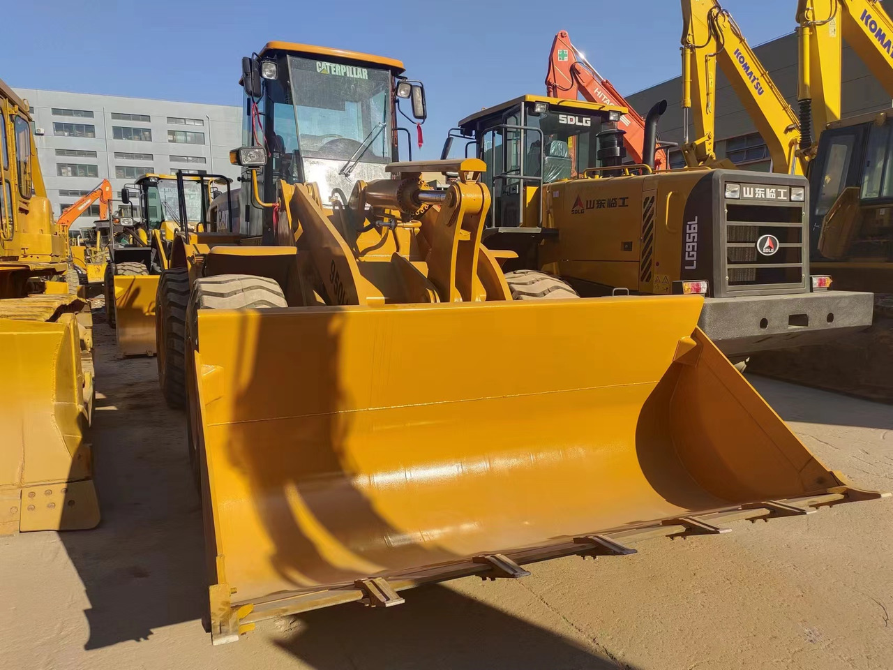 CATERPILLAR 950H - Tekerlekli yükleyici: fotoğraf 1 CATERPILLAR 950H - Tekerlekli yükleyici: fotoğraf 1