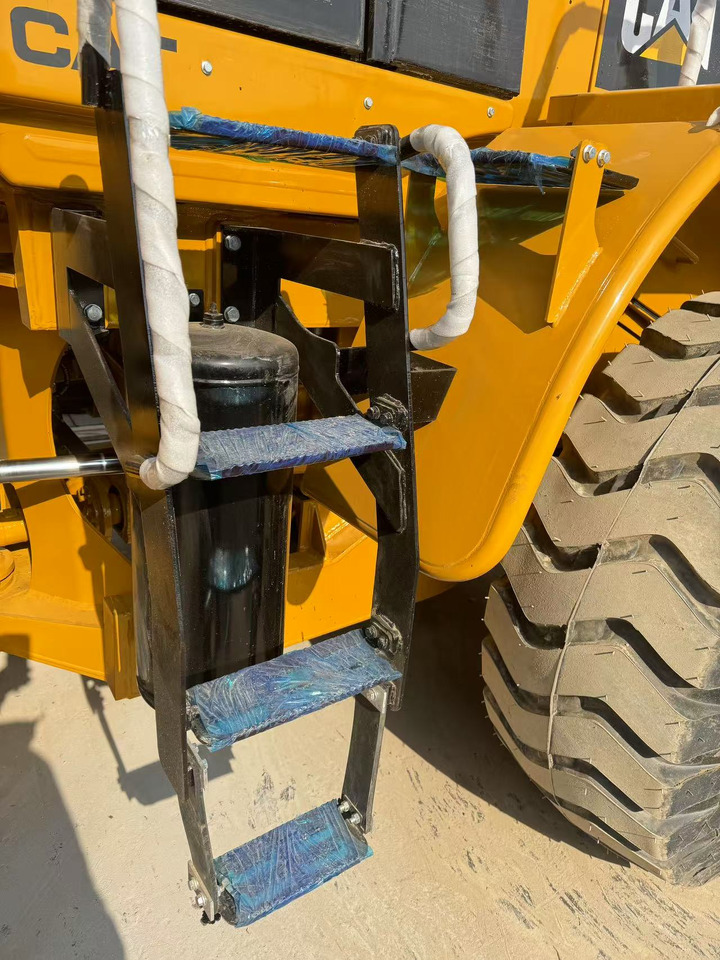 CATERPILLAR 966H - Tekerlekli yükleyici: fotoğraf 5 CATERPILLAR 966H - Tekerlekli yükleyici: fotoğraf 5