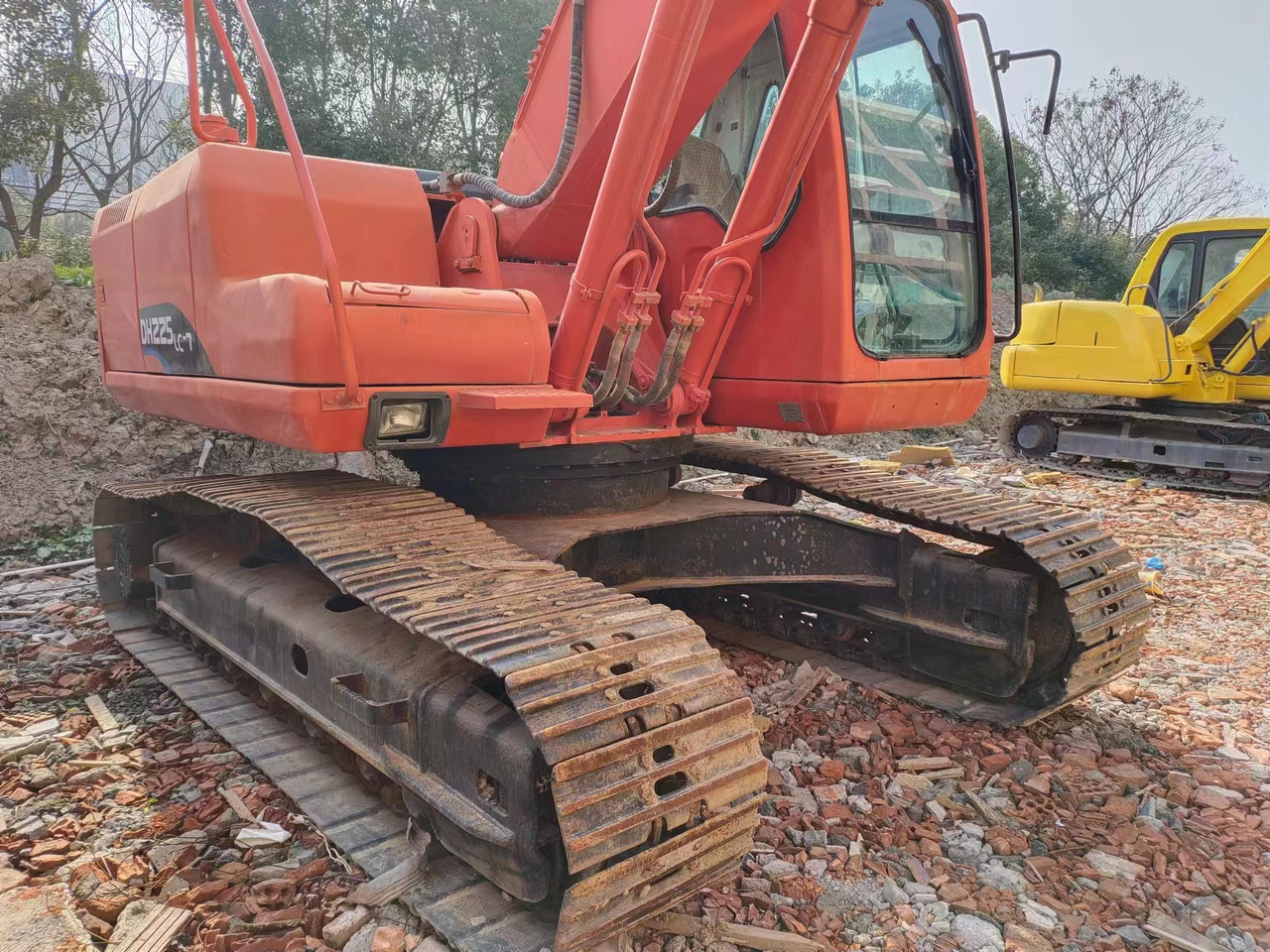 DOOSAN DH225LC-7 - Paletli ekskavatör: fotoğraf 3 DOOSAN DH225LC-7 - Paletli ekskavatör: fotoğraf 3