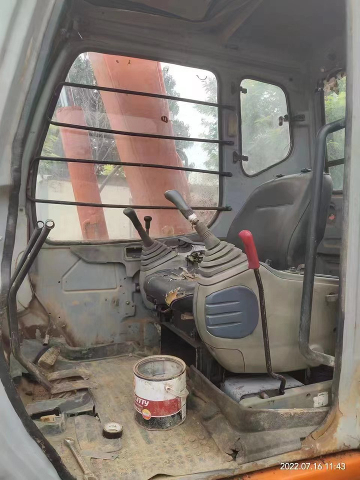 HITACHI EX60-5 - Mini ekskavatör: fotoğraf 4 HITACHI EX60-5 - Mini ekskavatör: fotoğraf 4