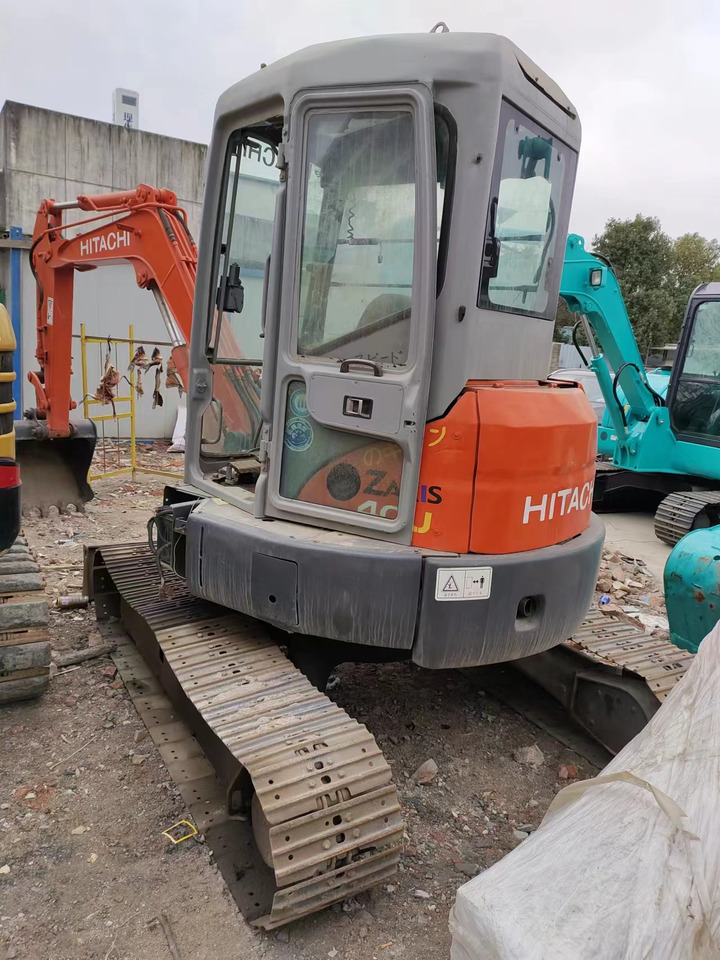 HITACHI ZX40U - Mini ekskavatör: fotoğraf 1 HITACHI ZX40U - Mini ekskavatör: fotoğraf 1