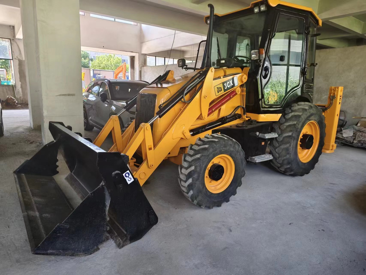 JCB 3CX - Iş makinesi: fotoğraf 1 JCB 3CX - Iş makinesi: fotoğraf 1