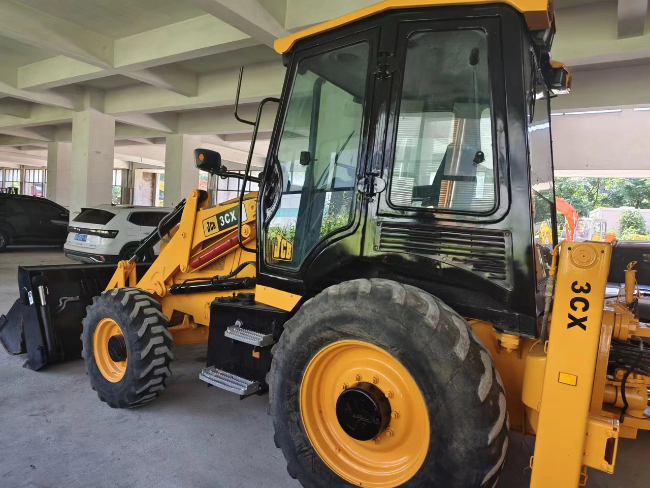 JCB 3CX - Iş makinesi: fotoğraf 5 JCB 3CX - Iş makinesi: fotoğraf 5
