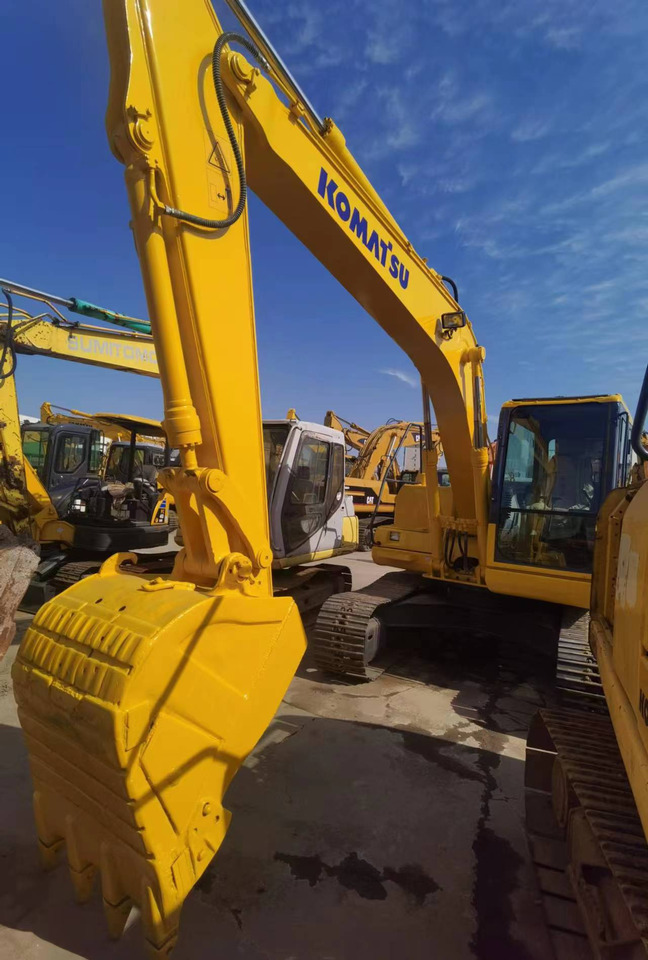KOMATSU PC130-7 - Paletli ekskavatör: fotoğraf 4 KOMATSU PC130-7 - Paletli ekskavatör: fotoğraf 4