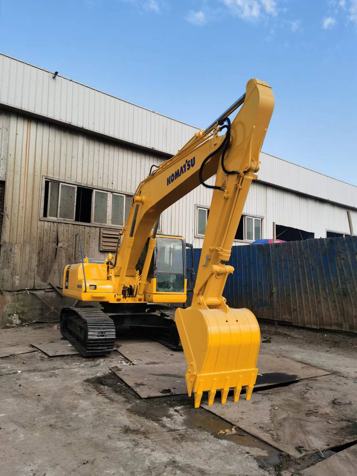 KOMATSU PC200-7 - Paletli ekskavatör: fotoğraf 2 KOMATSU PC200-7 - Paletli ekskavatör: fotoğraf 2