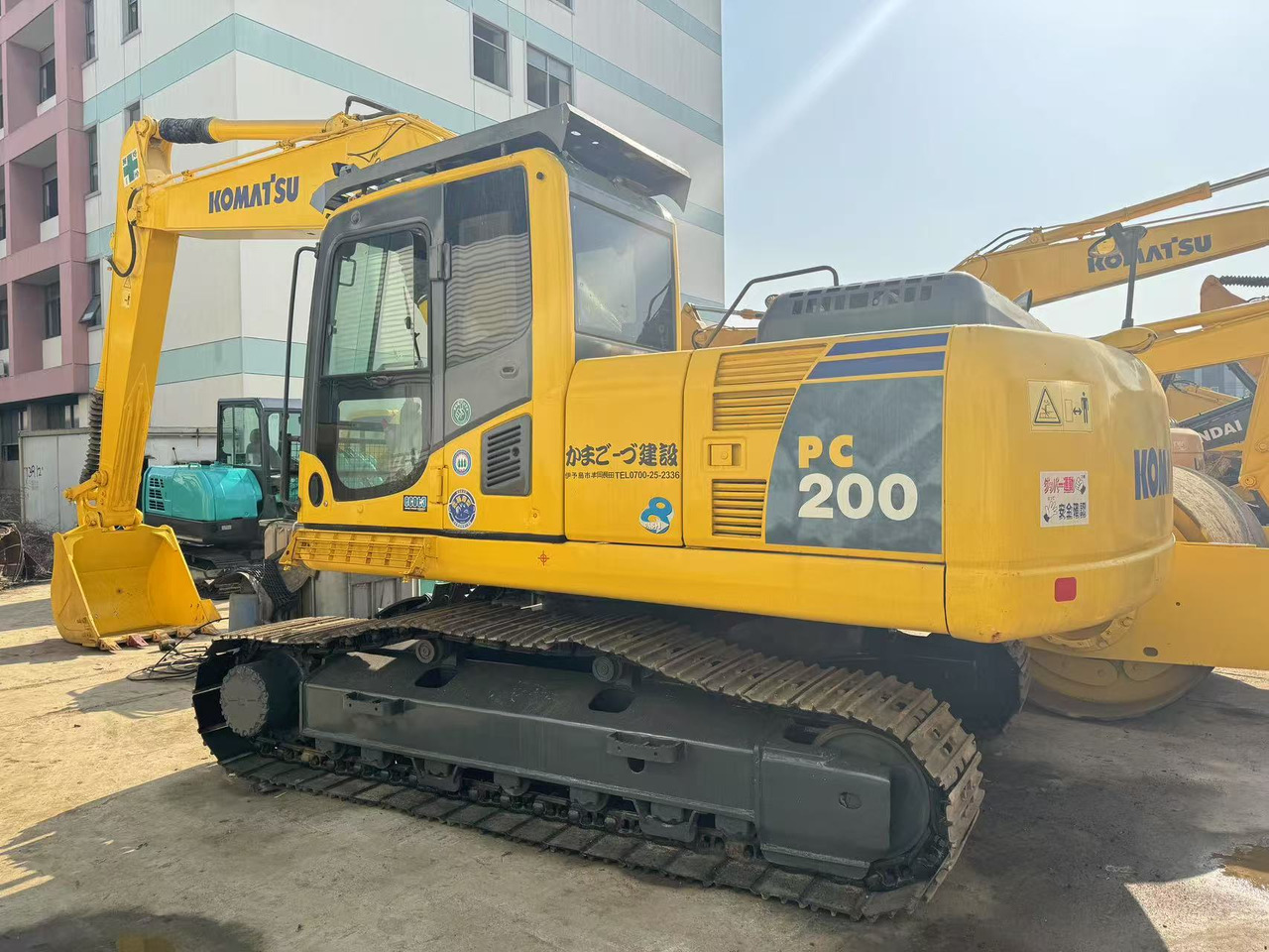KOMATSU PC200-8 - Paletli ekskavatör: fotoğraf 1 KOMATSU PC200-8 - Paletli ekskavatör: fotoğraf 1