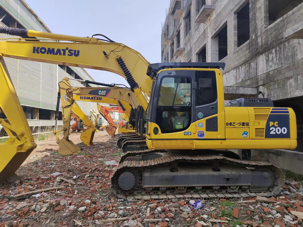 KOMATSU PC200-8 - Paletli ekskavatör: fotoğraf 1 KOMATSU PC200-8 - Paletli ekskavatör: fotoğraf 1