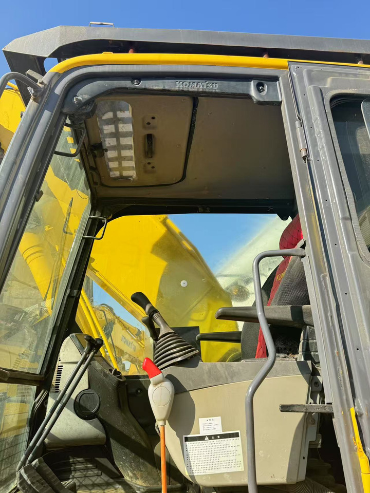 KOMATSU PC200-8 - Paletli ekskavatör: fotoğraf 5 KOMATSU PC200-8 - Paletli ekskavatör: fotoğraf 5