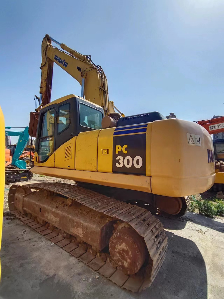 KOMATSU PC300-7 - Paletli ekskavatör: fotoğraf 4 KOMATSU PC300-7 - Paletli ekskavatör: fotoğraf 4