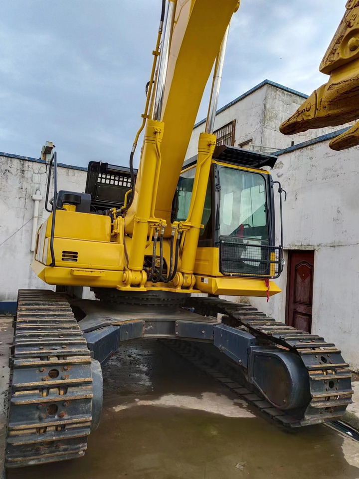 KOMATSU PC450-8 - Paletli ekskavatör: fotoğraf 1 KOMATSU PC450-8 - Paletli ekskavatör: fotoğraf 1