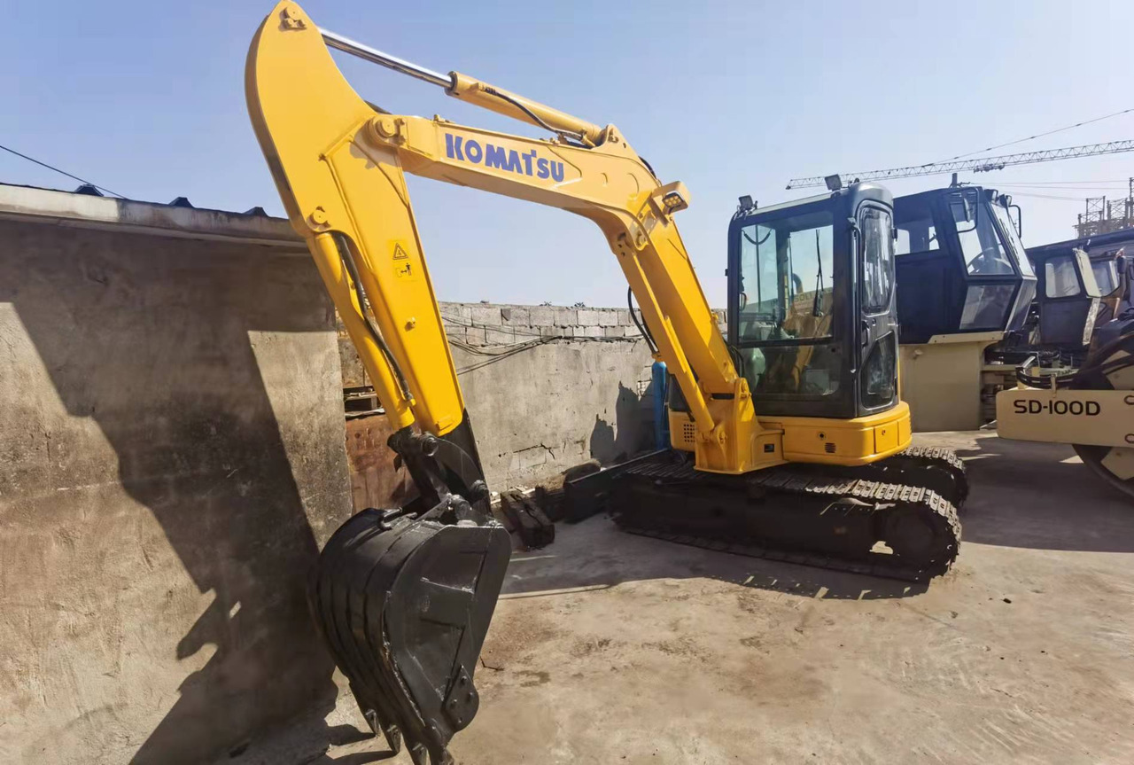 KOMATSU PC55MR-2 - Mini ekskavatör: fotoğraf 1 KOMATSU PC55MR-2 - Mini ekskavatör: fotoğraf 1