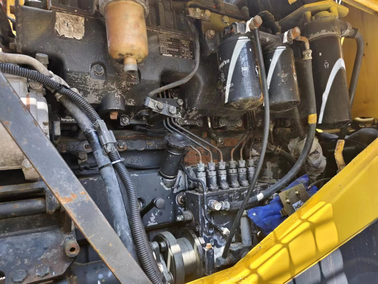 KOMATSU WA470-3 - Tekerlekli yükleyici: fotoğraf 4 KOMATSU WA470-3 - Tekerlekli yükleyici: fotoğraf 4