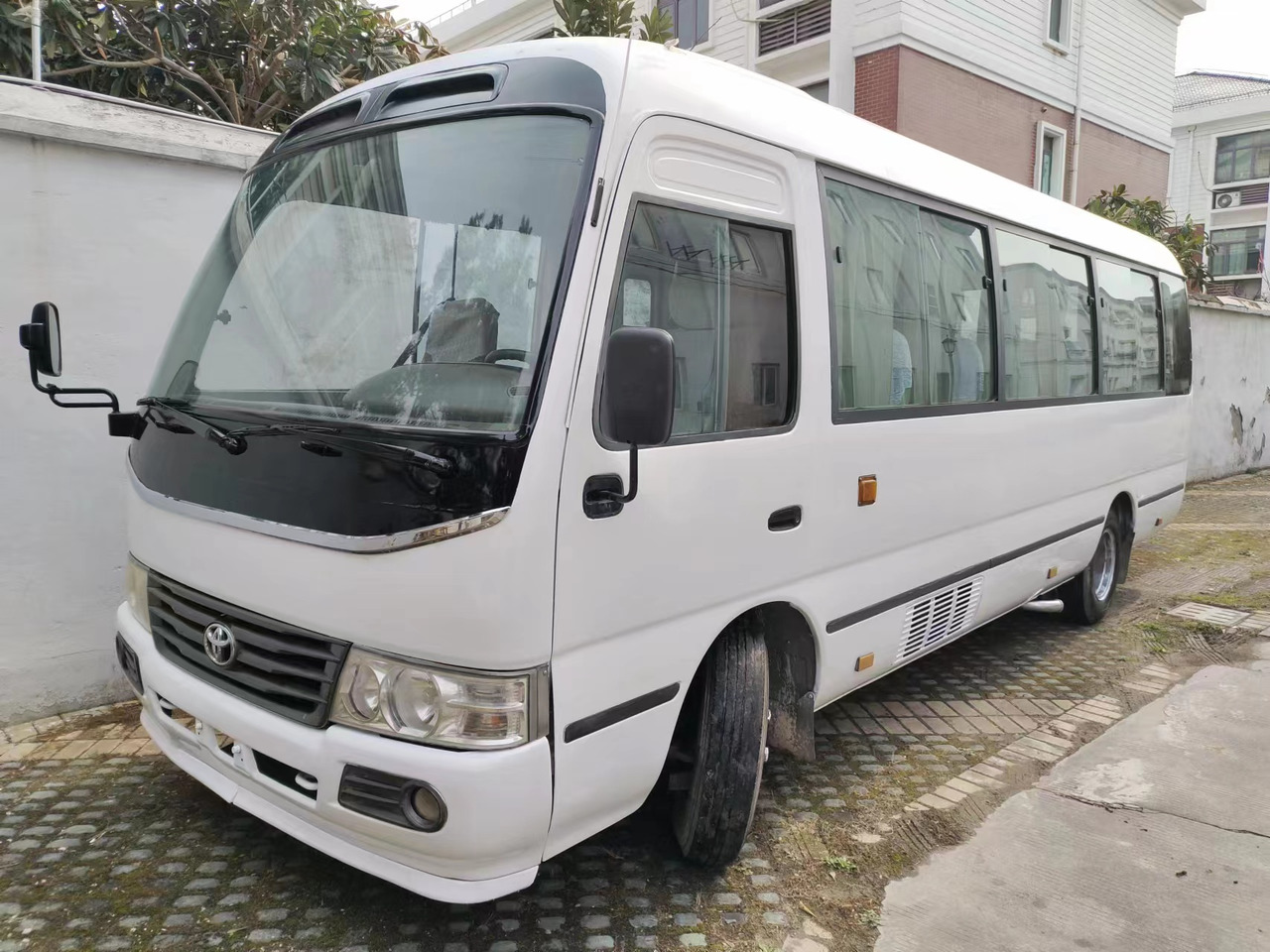 TOYOTA coaster - Minibüs, Minivan: fotoğraf 2 TOYOTA coaster - Minibüs, Minivan: fotoğraf 2