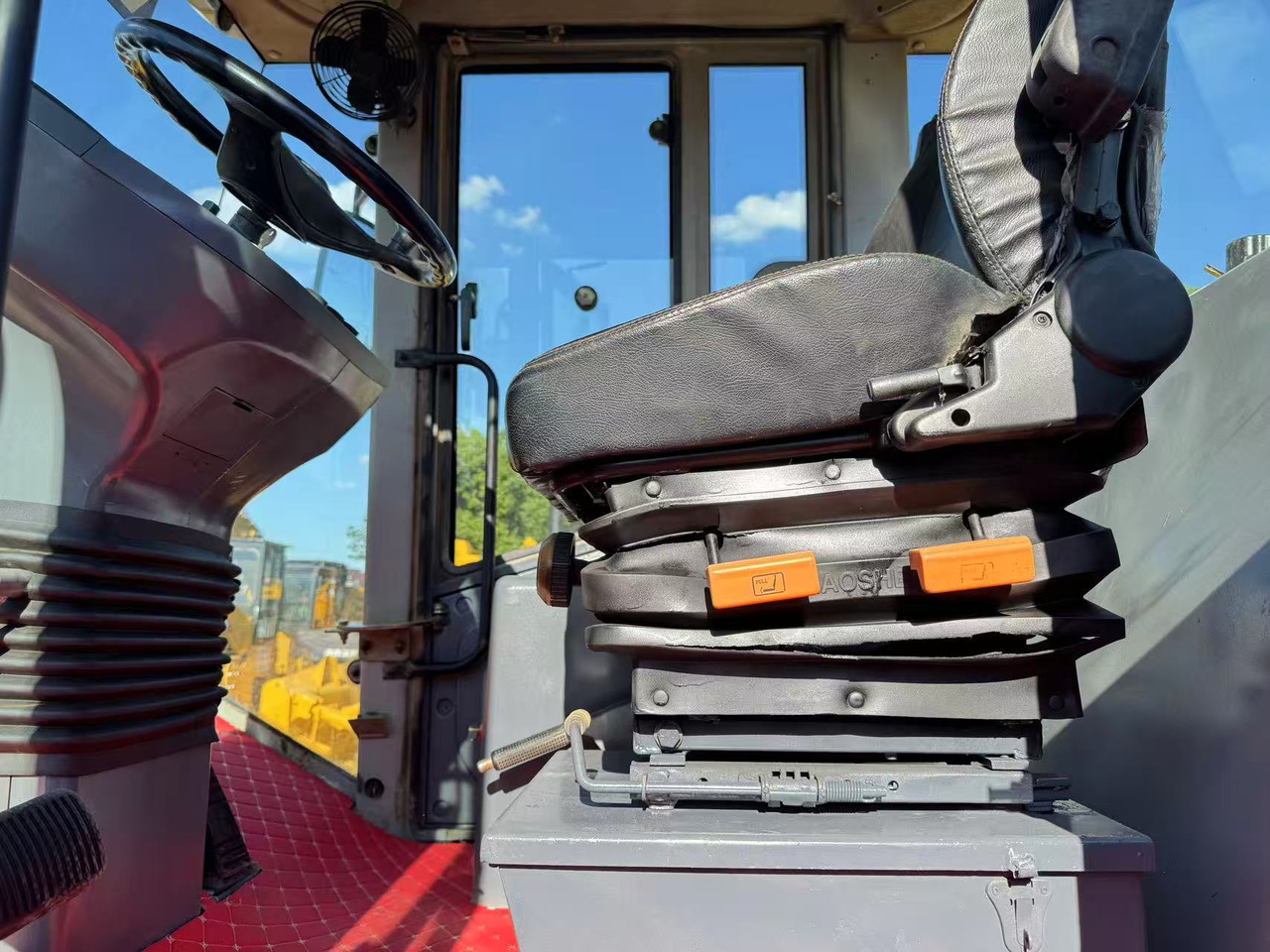 XCMG XS163J - Yol silindiri: fotoğraf 4 XCMG XS163J - Yol silindiri: fotoğraf 4