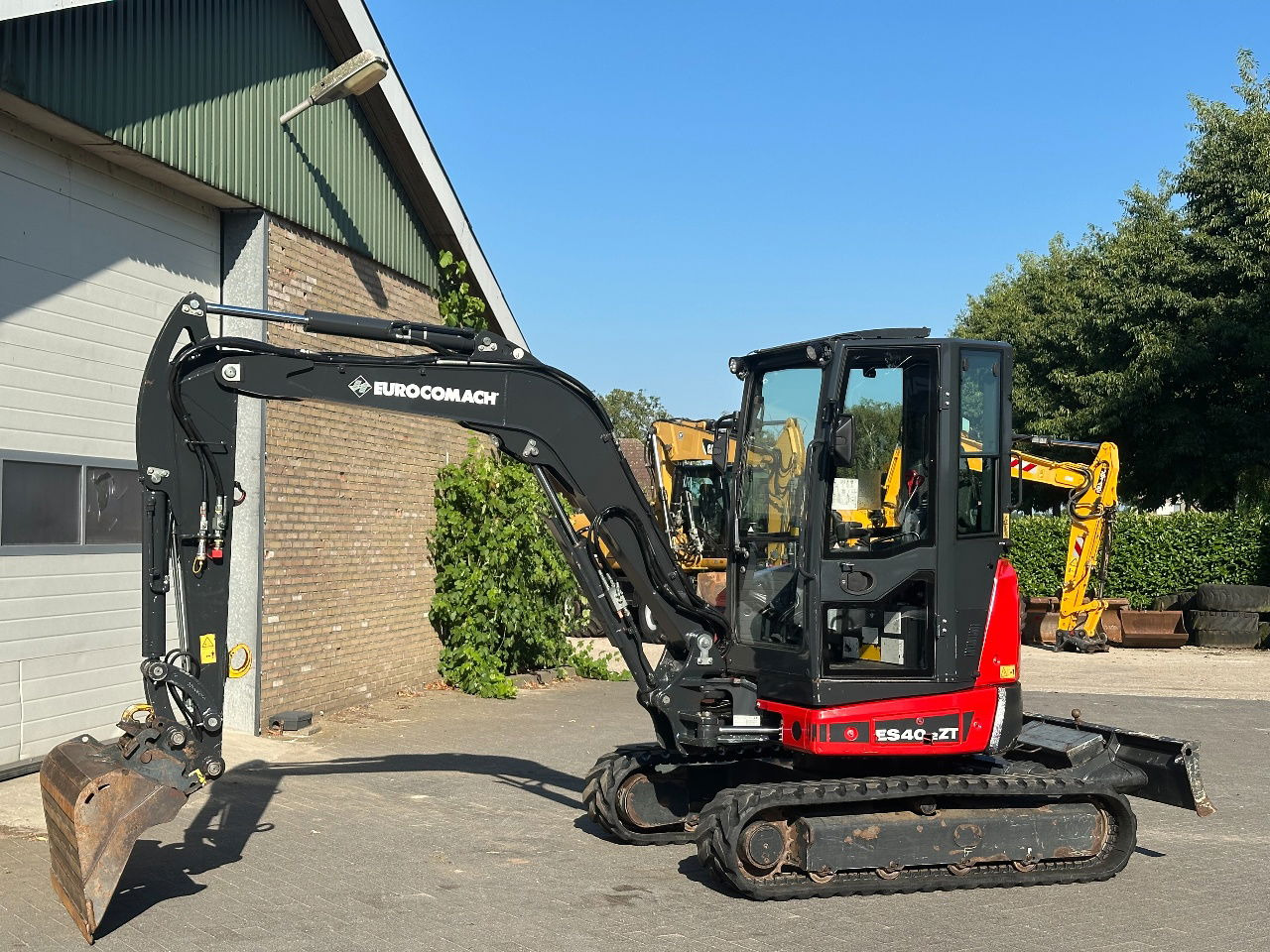 Eurocomach ES40.2ZT - Mini ekskavatör: fotoğraf 1 Eurocomach ES40.2ZT - Mini ekskavatör: fotoğraf 1
