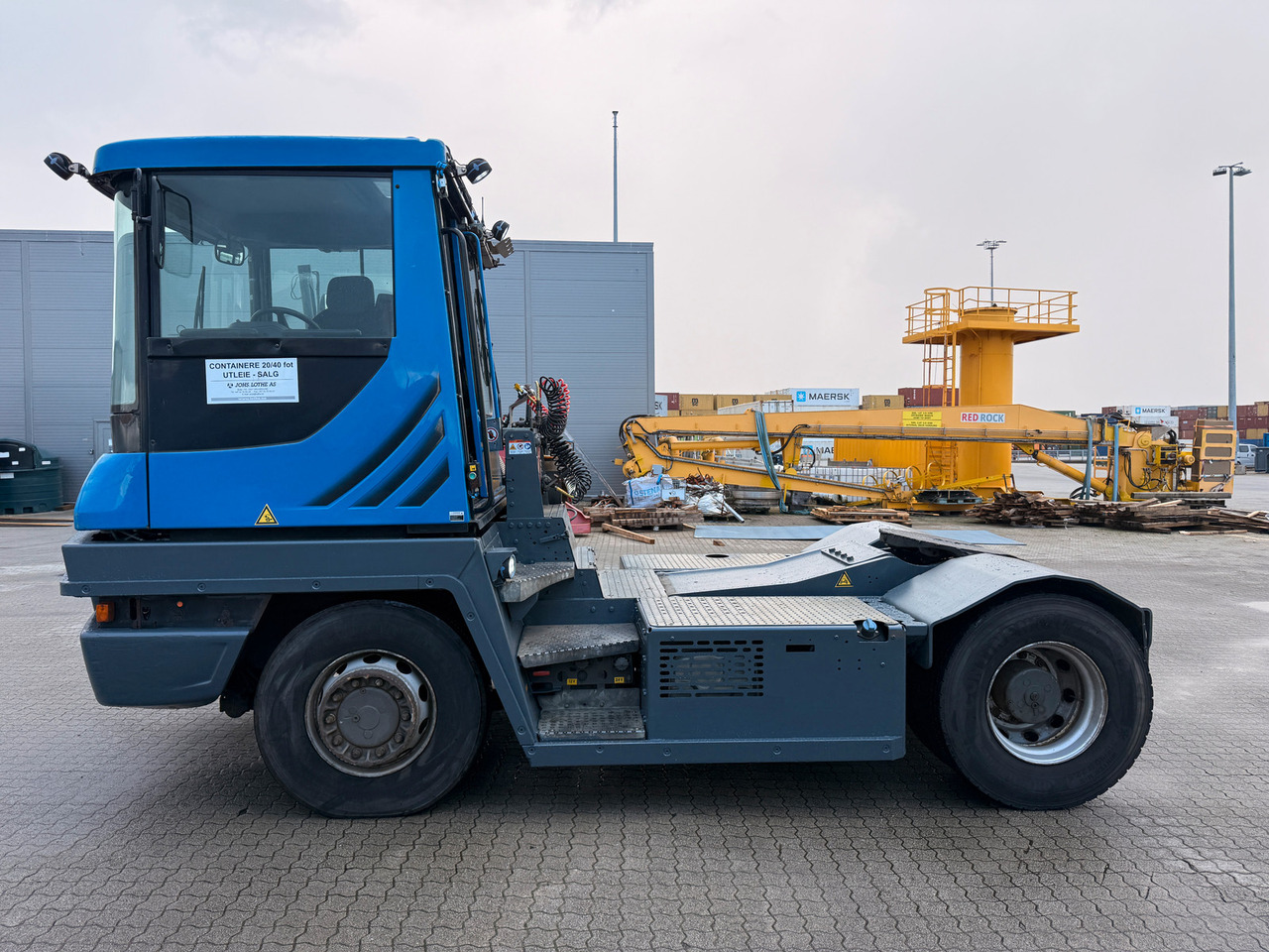 Terberg RT223 4x4 - Terminal çekiciler: fotoğraf 3 Terberg RT223 4x4 - Terminal çekiciler: fotoğraf 3