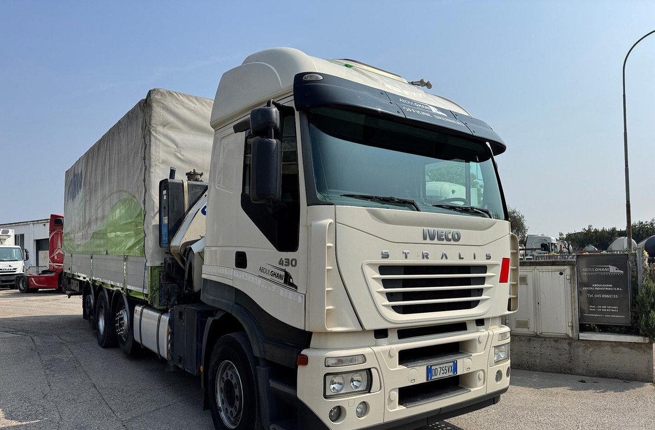 IVECO 430 - 4 ASSI STRADALE CON GRU - Tenteli kamyon, Vinçli kamyon: fotoğraf 2 IVECO 430 - 4 ASSI STRADALE CON GRU - Tenteli kamyon, Vinçli kamyon: fotoğraf 2